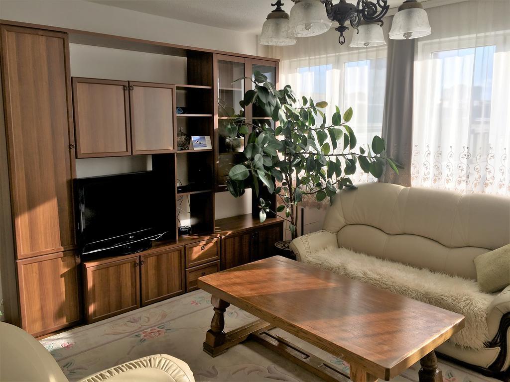 Center Apartment Пристина Екстериор снимка