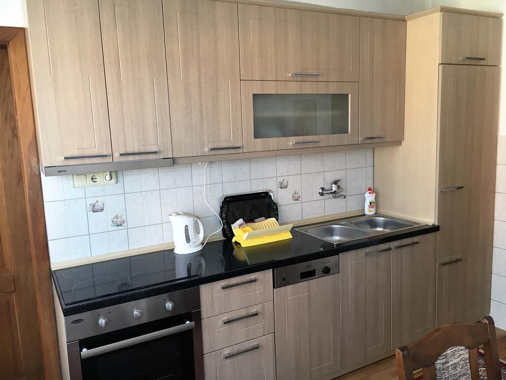 Center Apartment Пристина Екстериор снимка