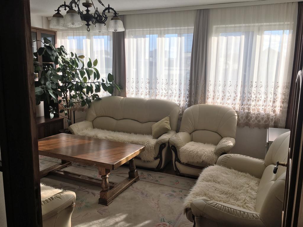 Center Apartment Пристина Екстериор снимка